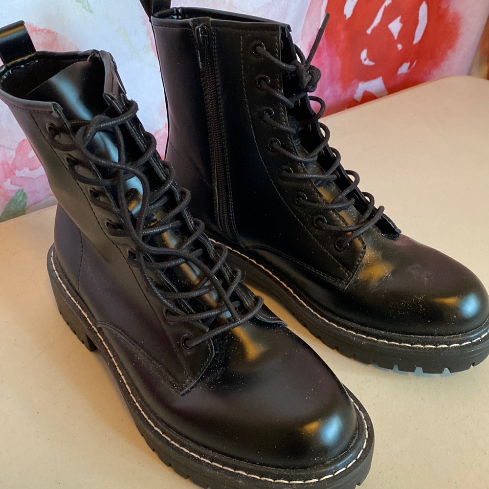 They are still for sale! COPY - Black platform combat boots with side zipper